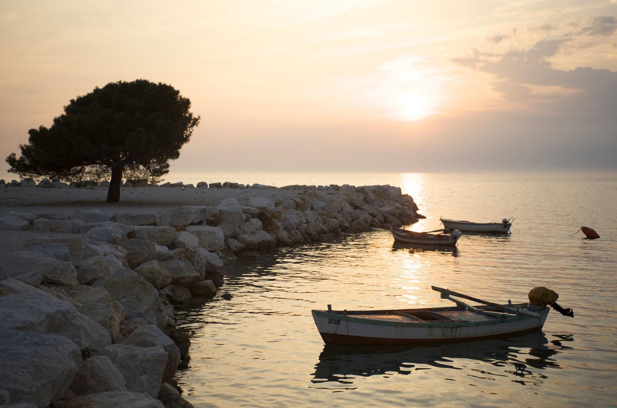Rivalmare Beach Boutique Hotel - New! Novigrad Istria Dış mekan fotoğraf